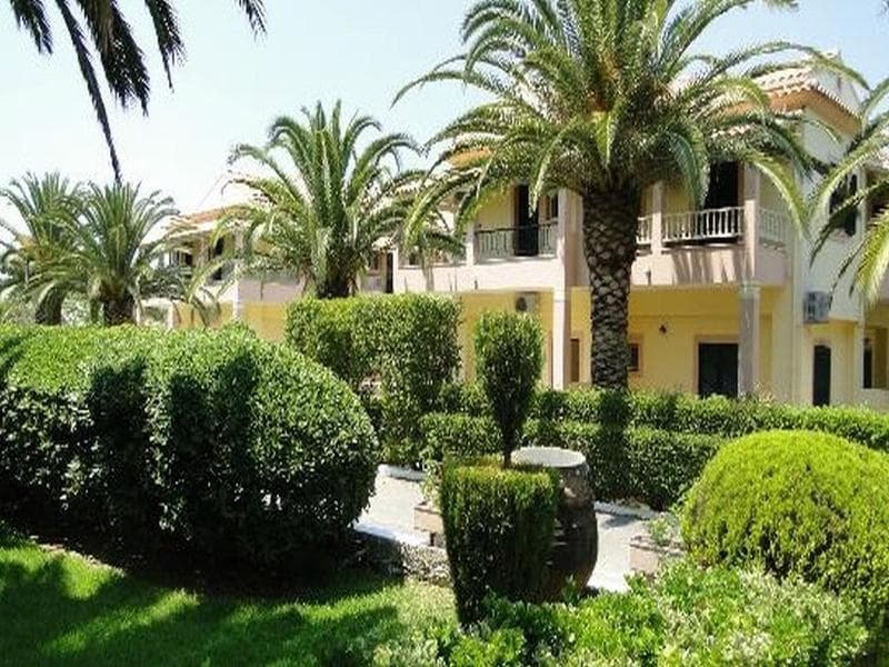 Acharavi Beach Hotel 5
