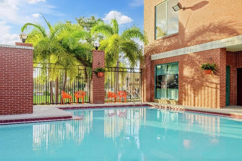 Hampton Inn & Suites Tampa/Ybor City/Downtown 5