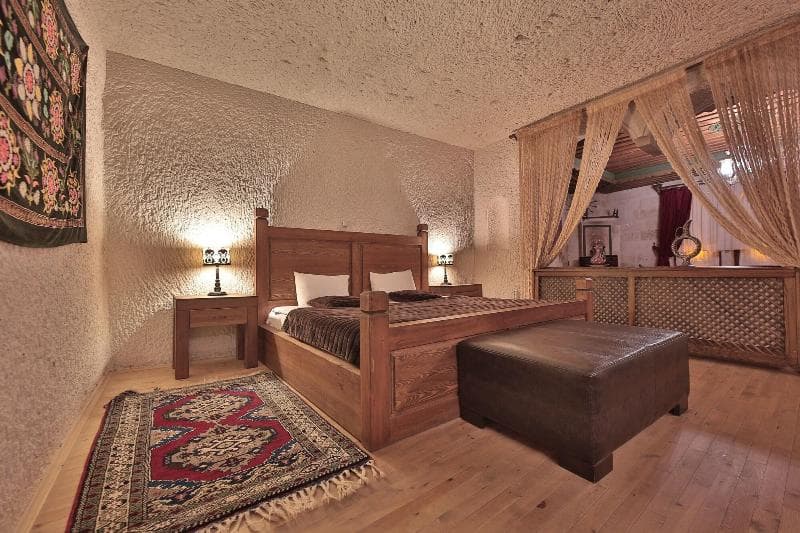 Local Cave House 4