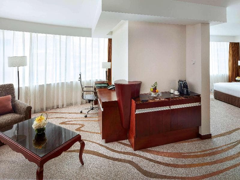Hotel Pullman Shanghai Skyway 5