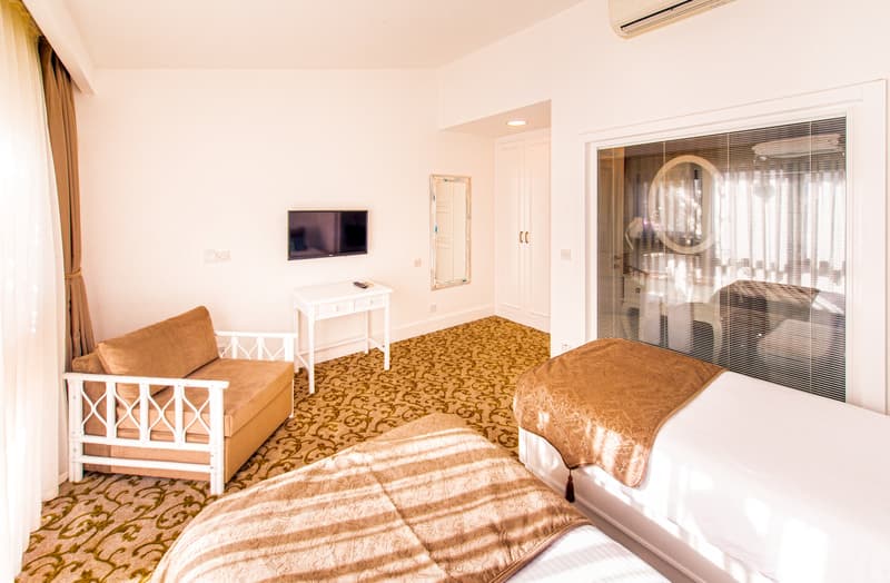 The Olive Tree Hotel 5