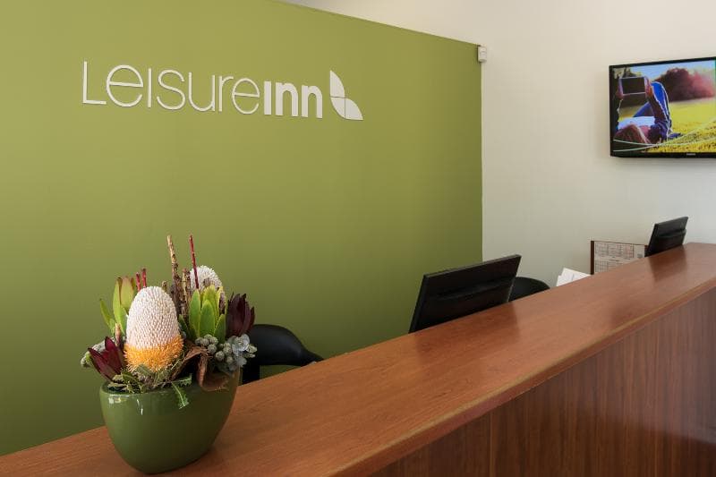 Leisure Inn Spires 4