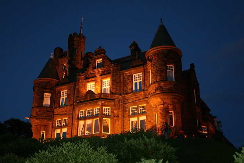 Sherbrooke Castle photo 1