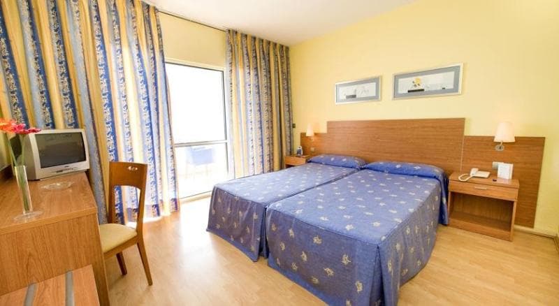 Fay Hotels Victoria Beach 3