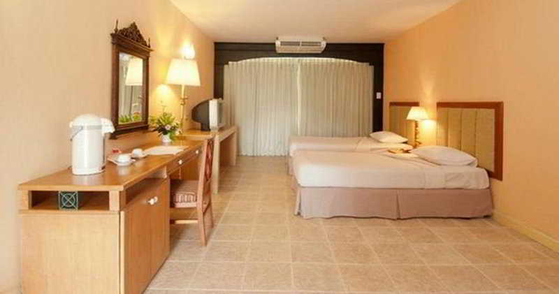 Milford Paradise 3