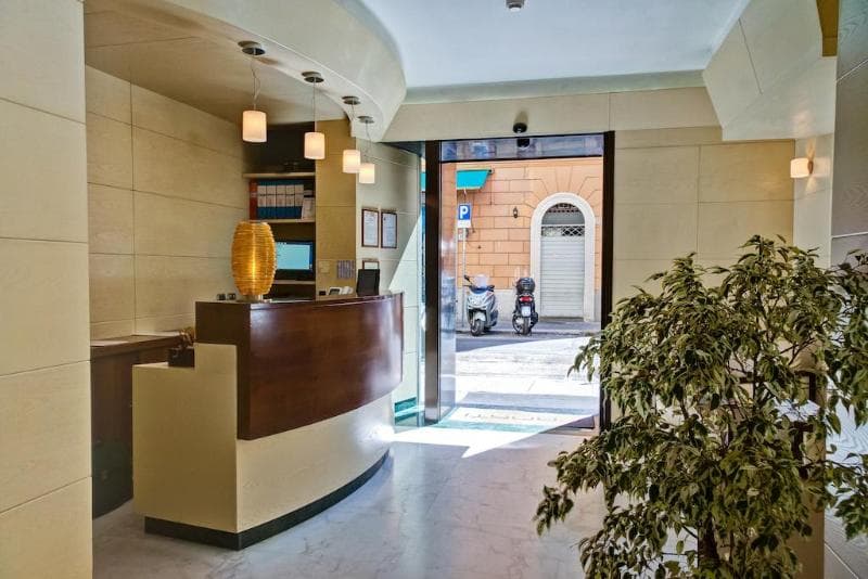 Crosti Hotel 2