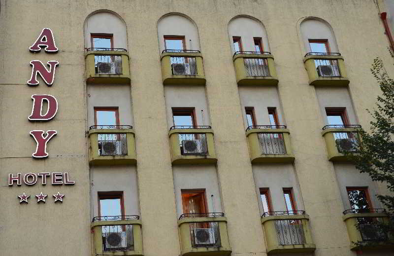 Andy Hotel main