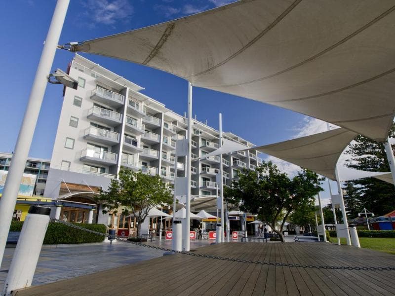 Oaks The Entrance Waterfront Suites main