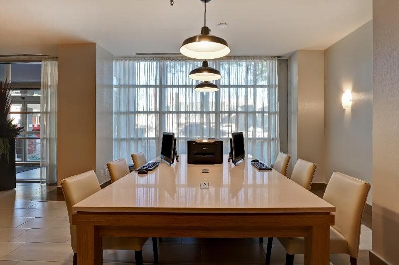 Holiday Inn Ottawa Dwtn - Parliament Hill 2