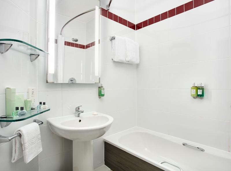 Leonardo Hotel Liverpool 3