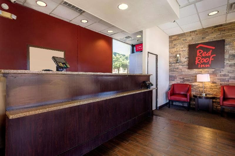 Red Roof Inn Atlanta - Suwanee/Mall Of Georgia 2