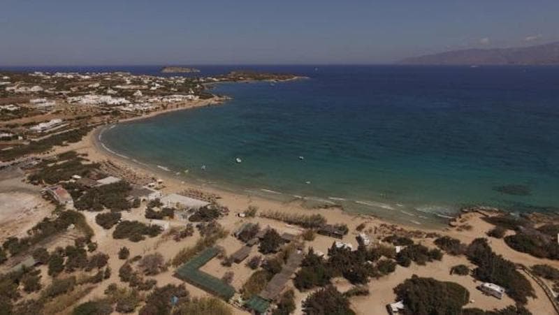 Surfing Beach Paros 3