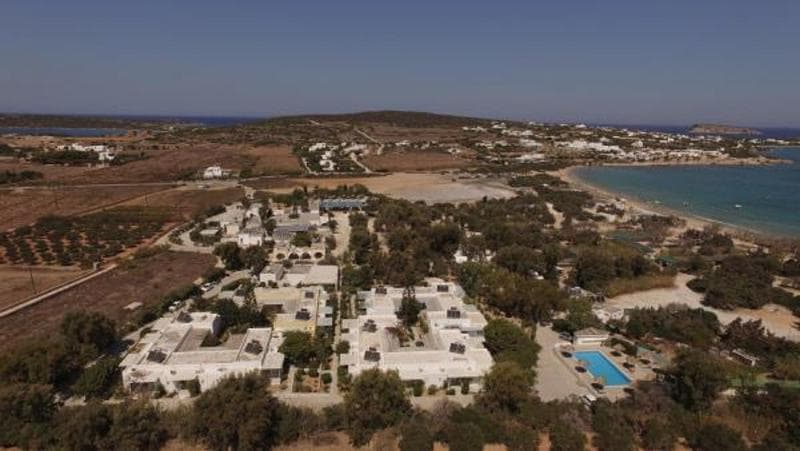 Surfing Beach Paros 4