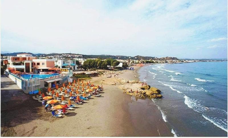 Chrispy Beach Resort 4