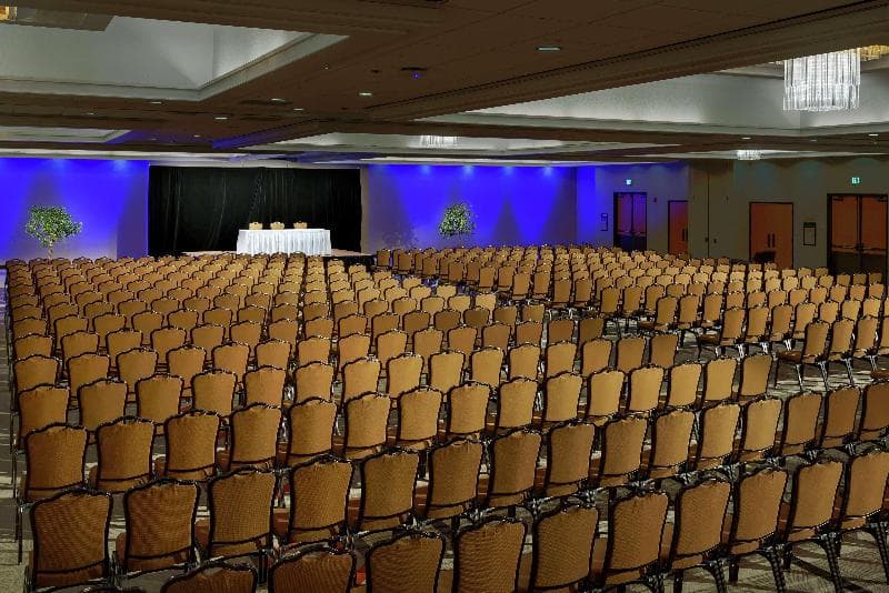 DoubleTree by Hilton Hotel Colorado Springs 5