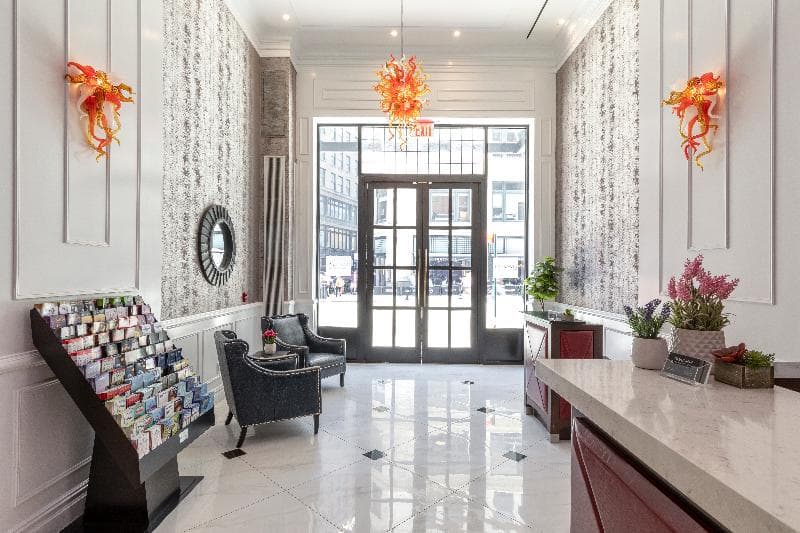 Broadway Plaza Hotel photo 1