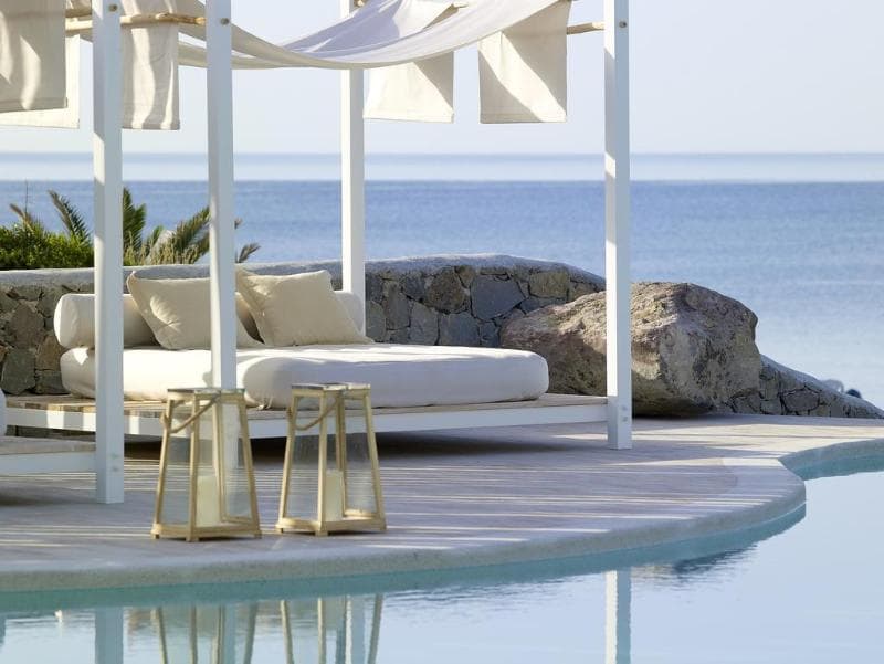 Artemis Deluxe Rooms 3