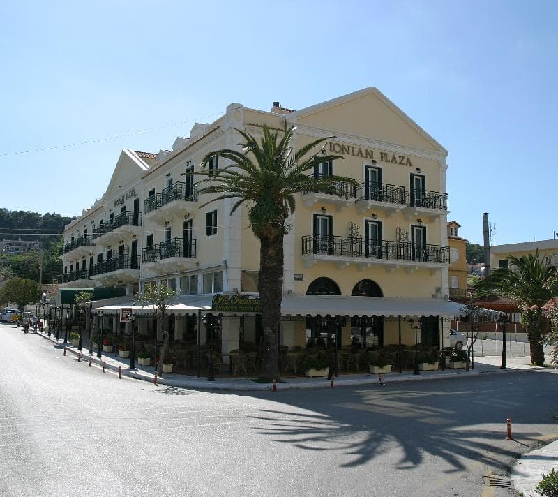 Ionian Plaza Hotel 3