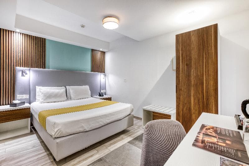 Solana Hotel & Spa 5