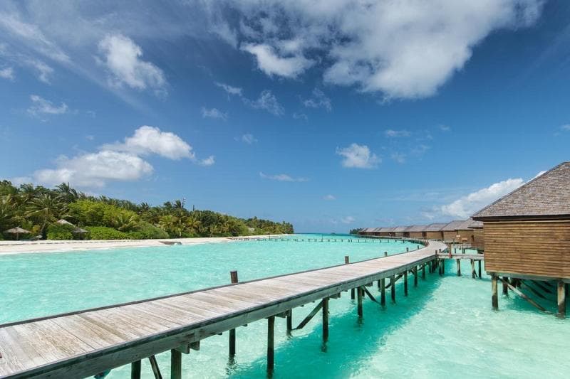 Veligandu Island Resort & Spa 3