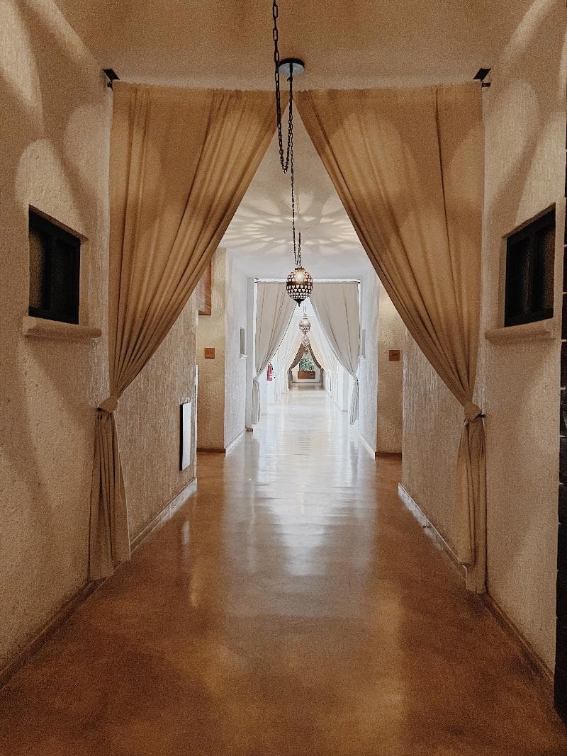 Bahia Hotel & Beach House 4