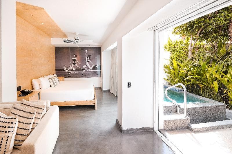 Bahia Hotel & Beach House 5