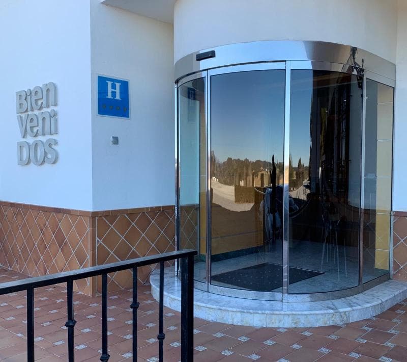 Hotel La Sierra 3