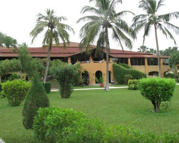 The Kairaba Beach Hotel 4