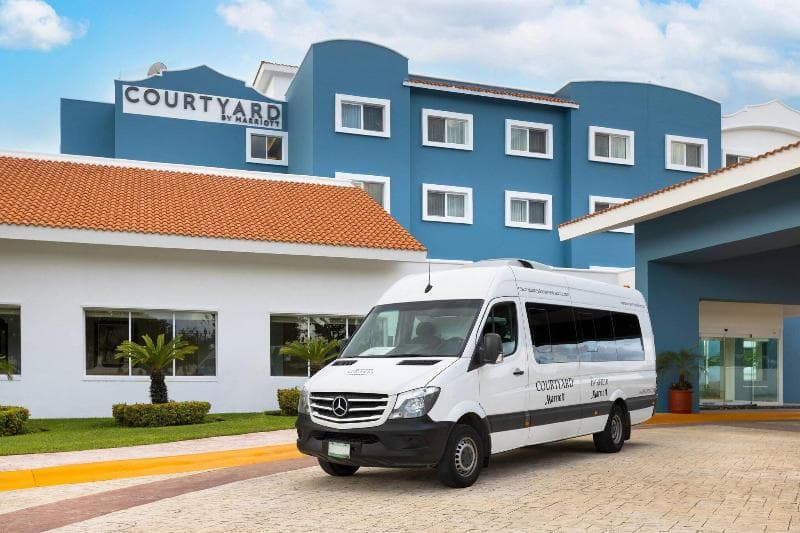 Courtyard By Marriott Cancun Airport 5