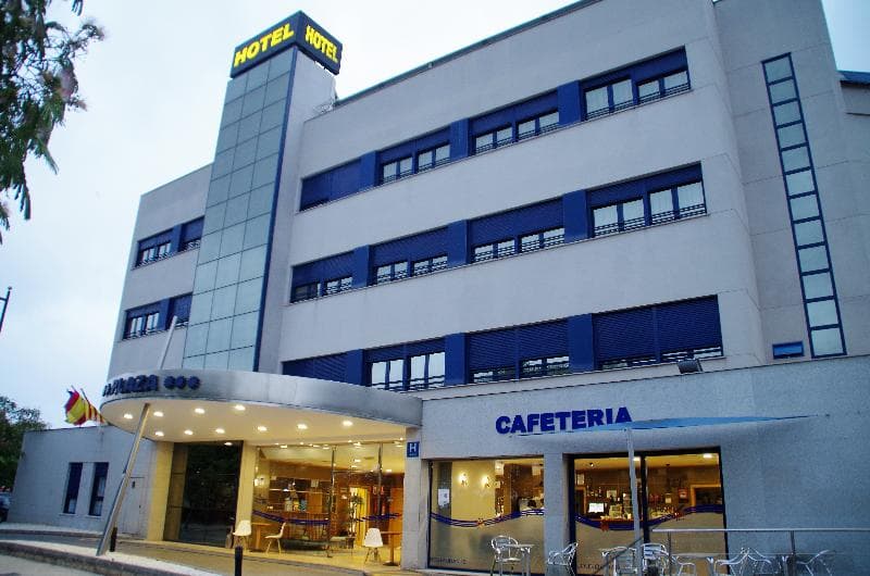 Plaza main