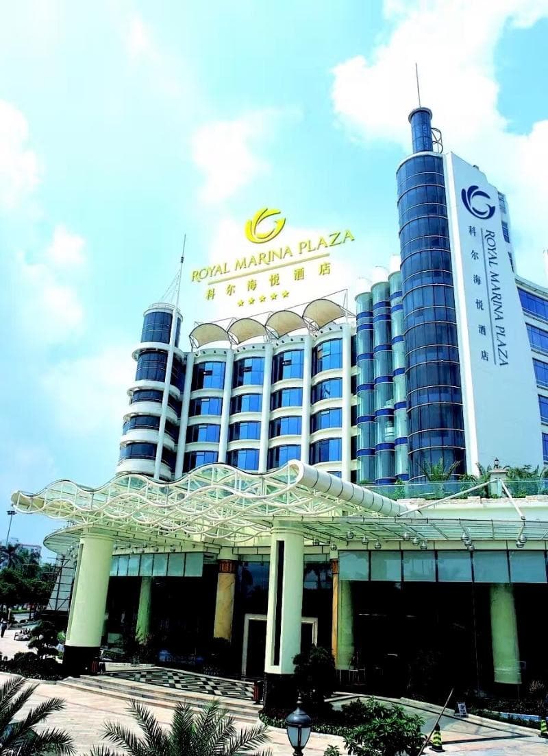 Royal Marina Plaza 2