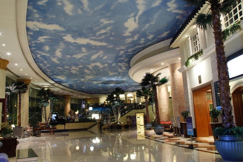 Royal Marina Plaza 3