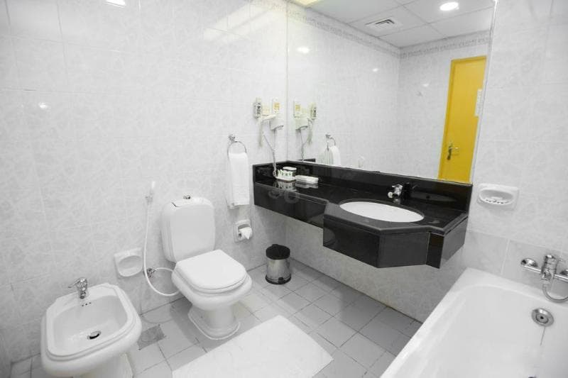 Comfort Inn Hotel Dubai 4