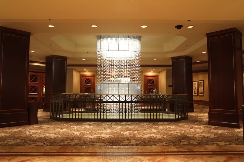 The Yorkville Royal Sonesta Hotel Toronto 3