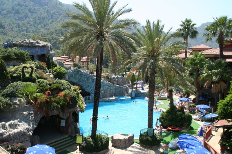 Grand Aquarium Apart main