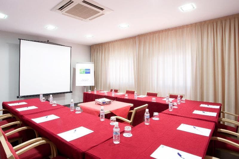 Holiday Inn Express Málaga - Aeropuerto photo 1