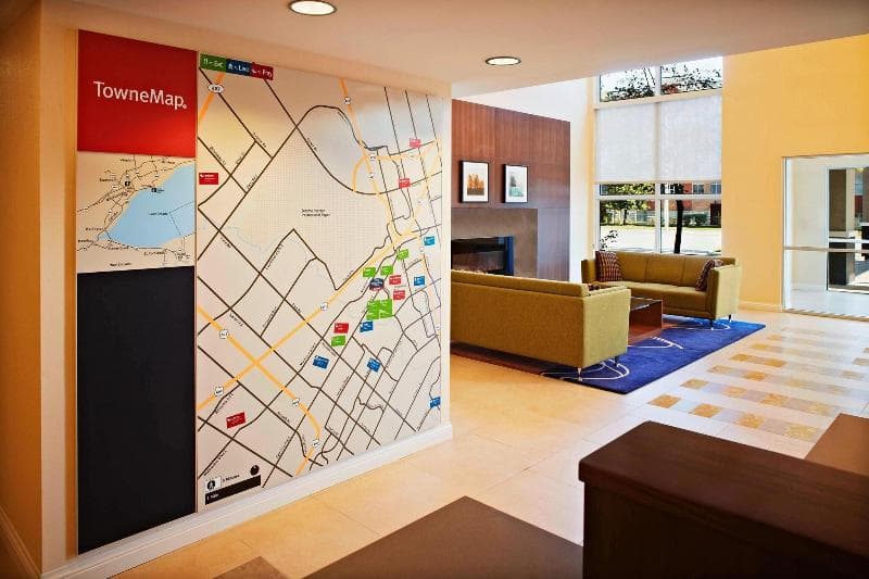 TownePlace Suites Mississauga - Airport Corporate Centre 4