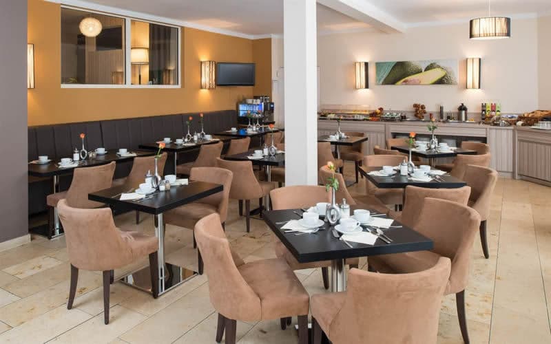 Hotel Orly 5