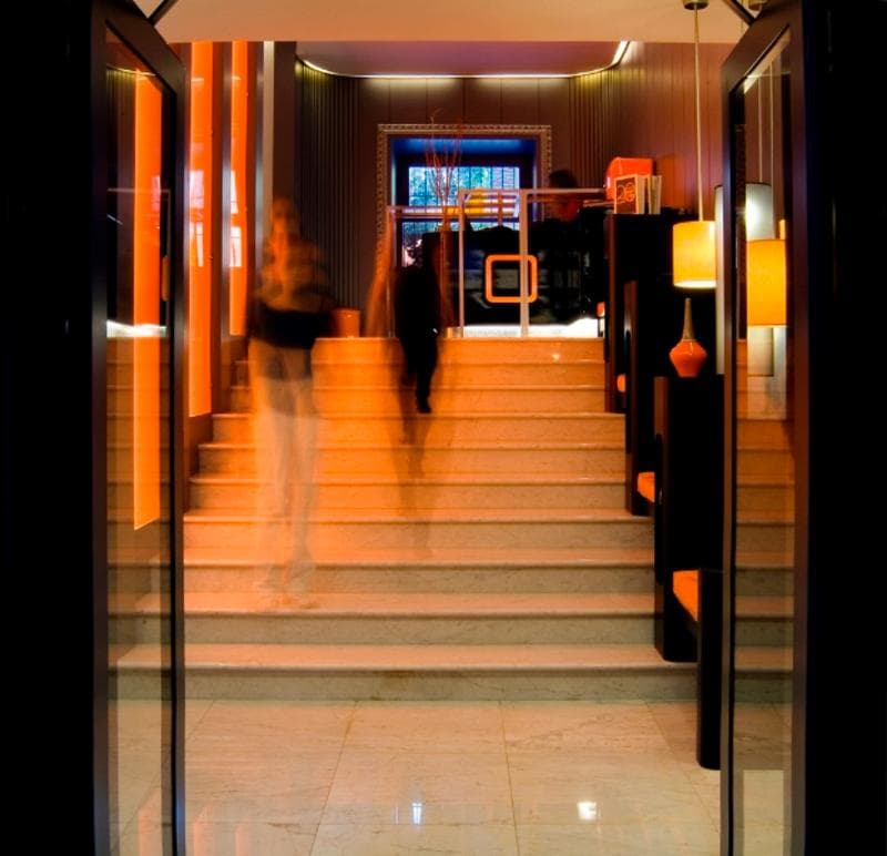 Orange Hotel 5