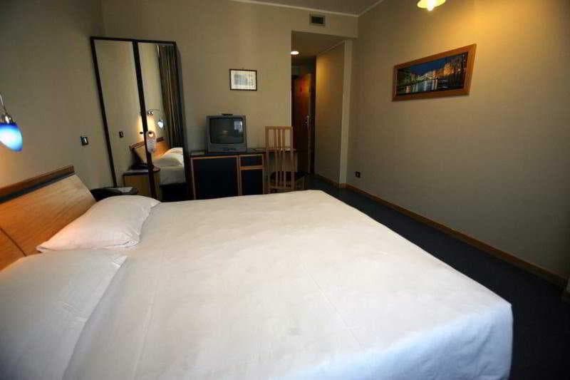 Sotel Nomentana 5