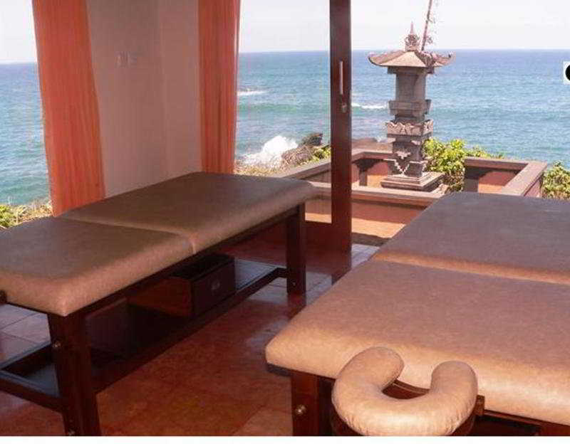 Gajah Mina Beach Resort 3