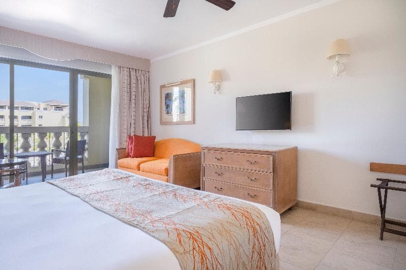 Iberostar Rose Hall Beach 3