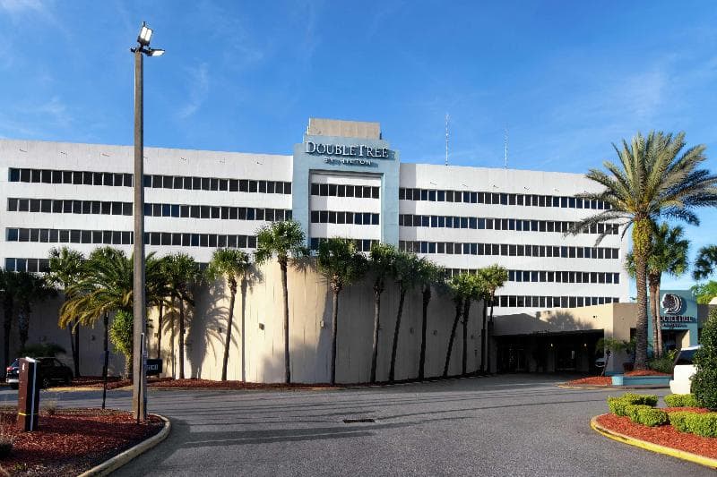 DoubleTree by Hilton Jacksonville Airport 5