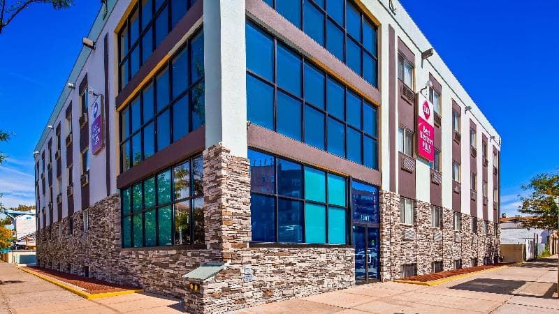 Best Western Plus Brooklyn Bay Hotel photo 1