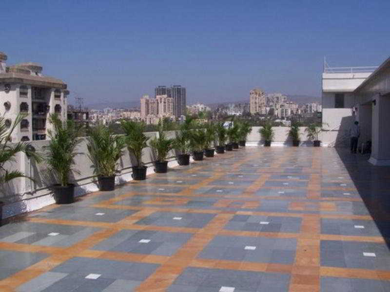 Radisson Mumbai Goregaon 4