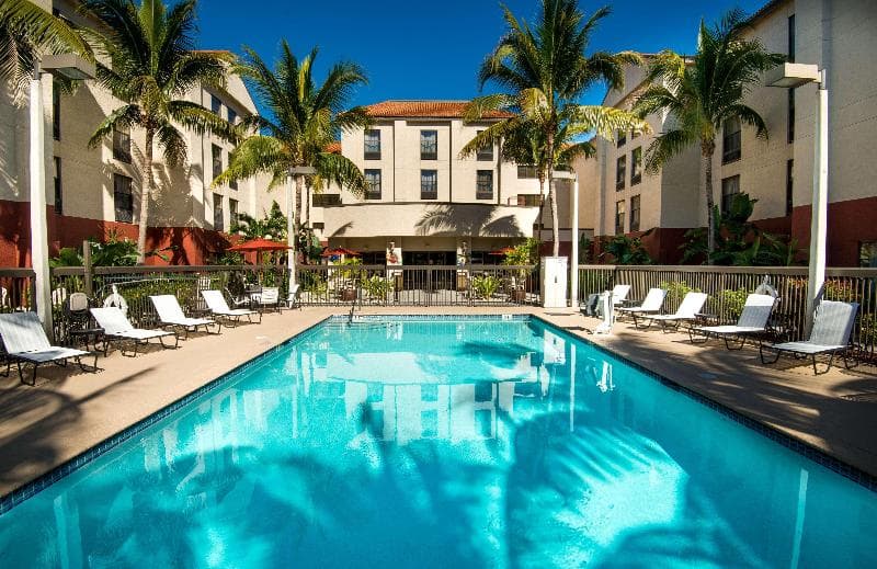 Hampton Inn & Suites Fort Myers Beach/Sanibel Gateway photo 1