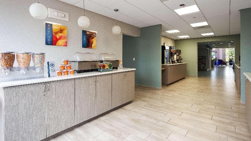 Best Western Fort Myers Inn & Suites 3