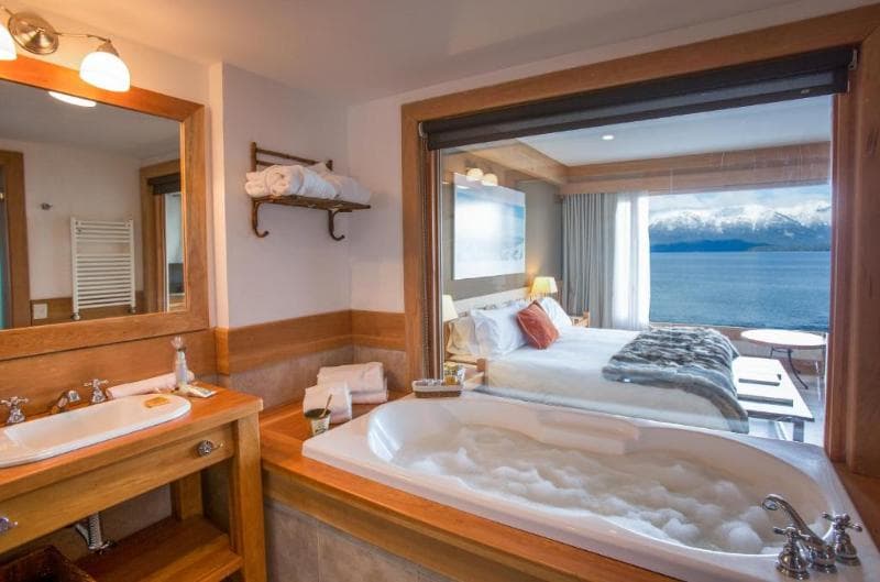 Correntoso Lake and River Hotel 5