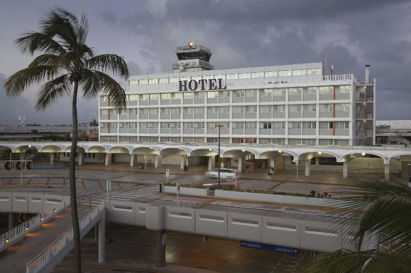 San Juan Airport Hotel 2