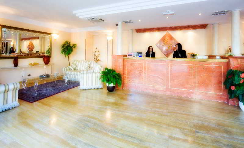 Hotel Bright 3